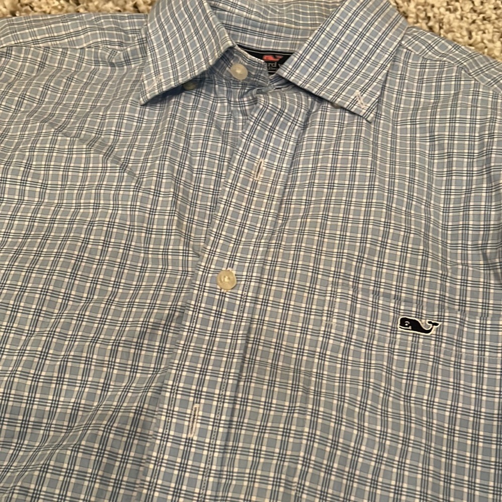 Vineyard Vines button up - Picture 2 of 2